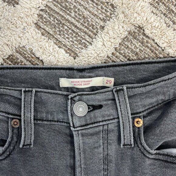 Levi's® Premium WEDGIE STRAIGHT FIT WOMEN'S JEANS size 29 - Picture 3 of 6
